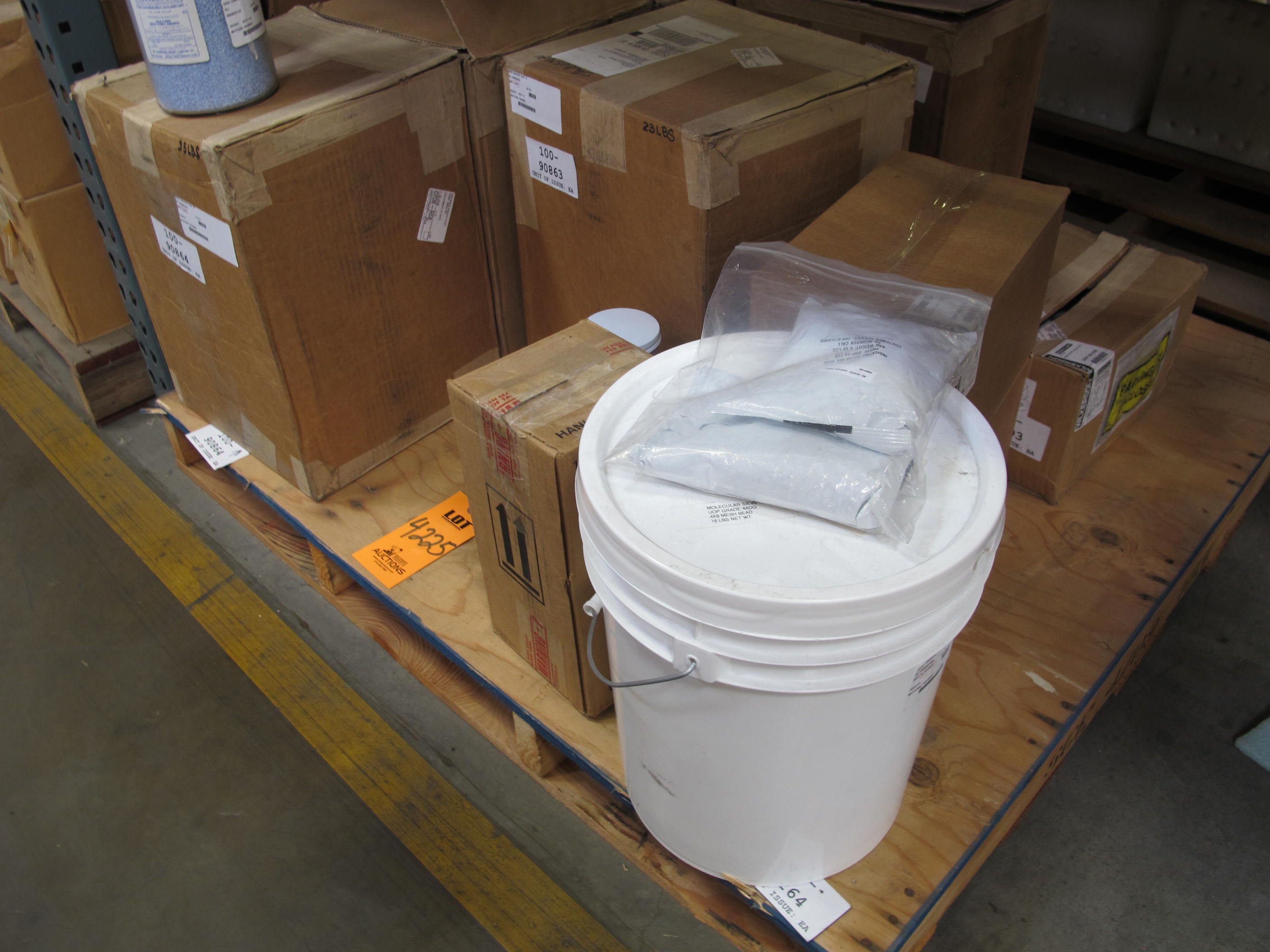 (1 PALLET) DRYER DESICCANT. LOADING & HANDLING FEE $15-4225